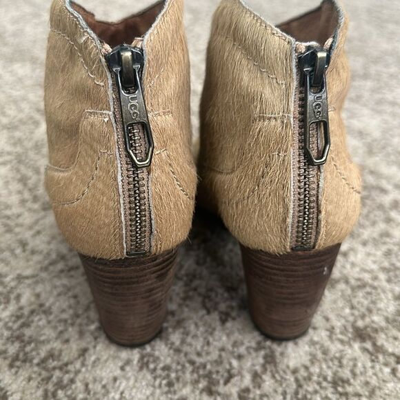 UGG 'Charlotte' Tan Calf Hair Snake Print Embossed Zip Ankle Boots Women's 5.5 - Picture 3 of 8